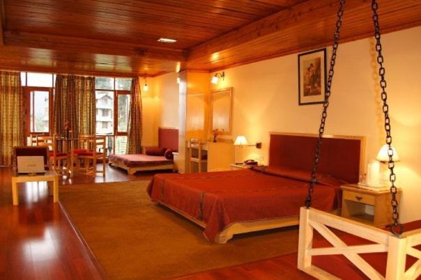 Shingar Regency Hotell Manāli Exteriör bild