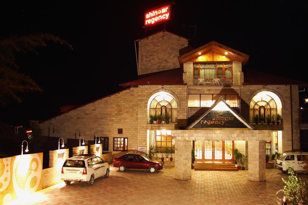 Shingar Regency Hotell Manāli Exteriör bild